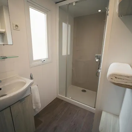 Kemp Tres Estrellas Costa Brava Vall-Llobrega