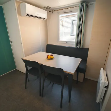 Tres Estrellas Costa Brava Kemp Vall-Llobrega