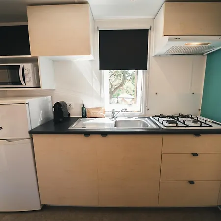 Tres Estrellas Costa Brava 2* Vall-Llobrega