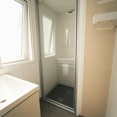 Tres Estrellas Costa Brava 2*