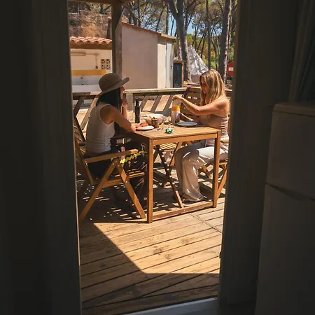 Holacamp Palamos Vall-Llobrega