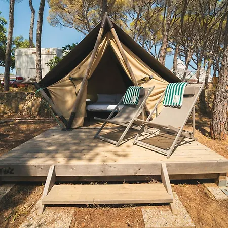 Holacamp Palamos 2* Vall-Llobrega