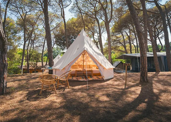 Holacamp Palamos 2* Vall-Llobrega